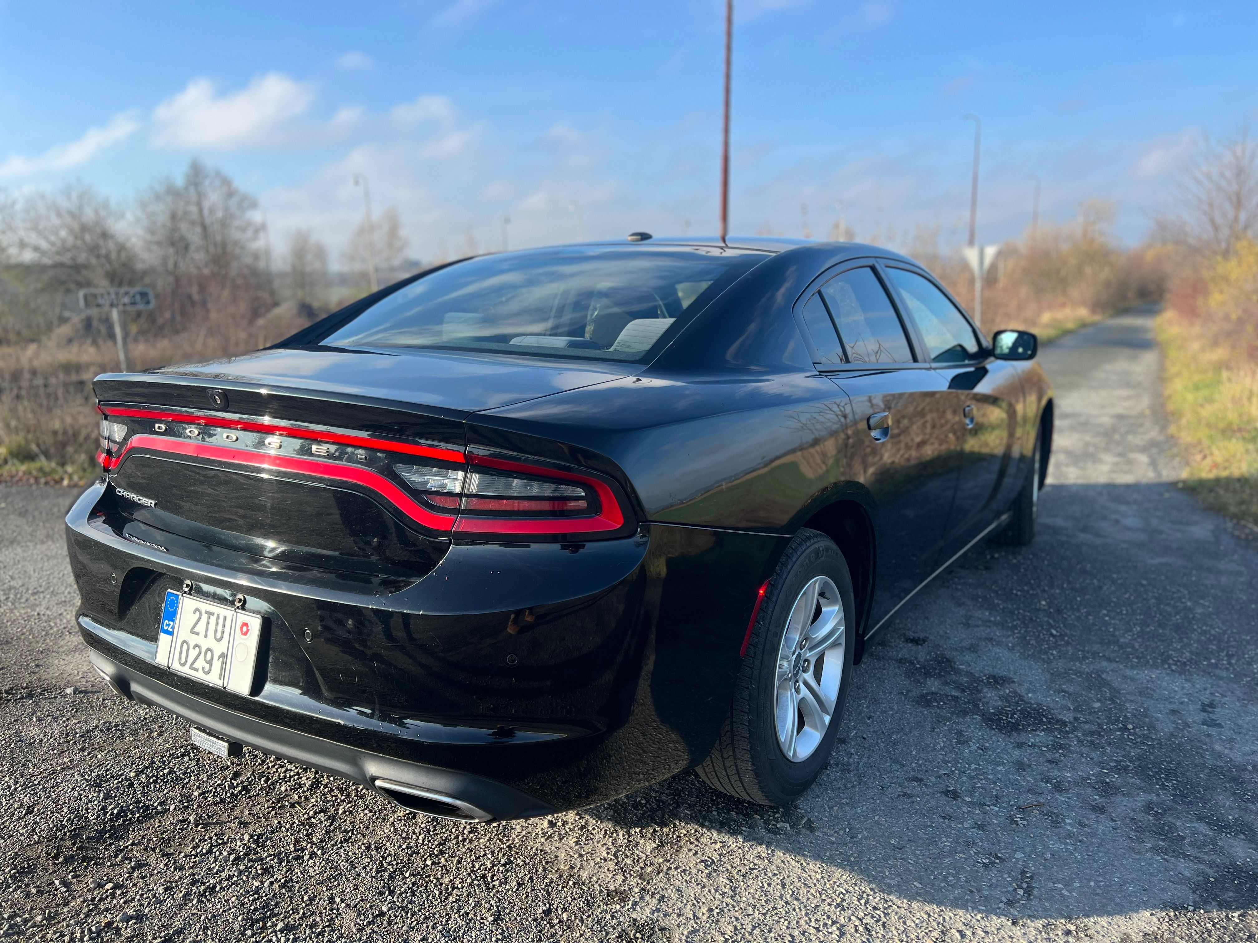 Dodge Charger, Dodge Charger V6 - fotka 5