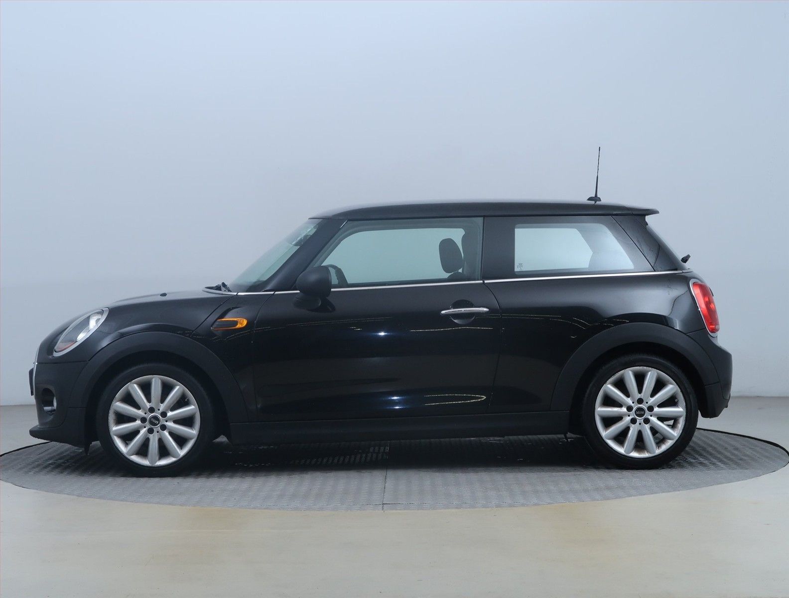 Mini One, One First, NOVÁ CENA, Klima - fotka 3
