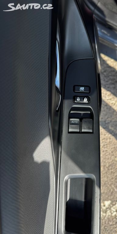 Toyota Yaris, fotka 16