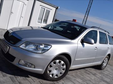 1,9 TDI 77KW 2X KOLA PO SERVIS