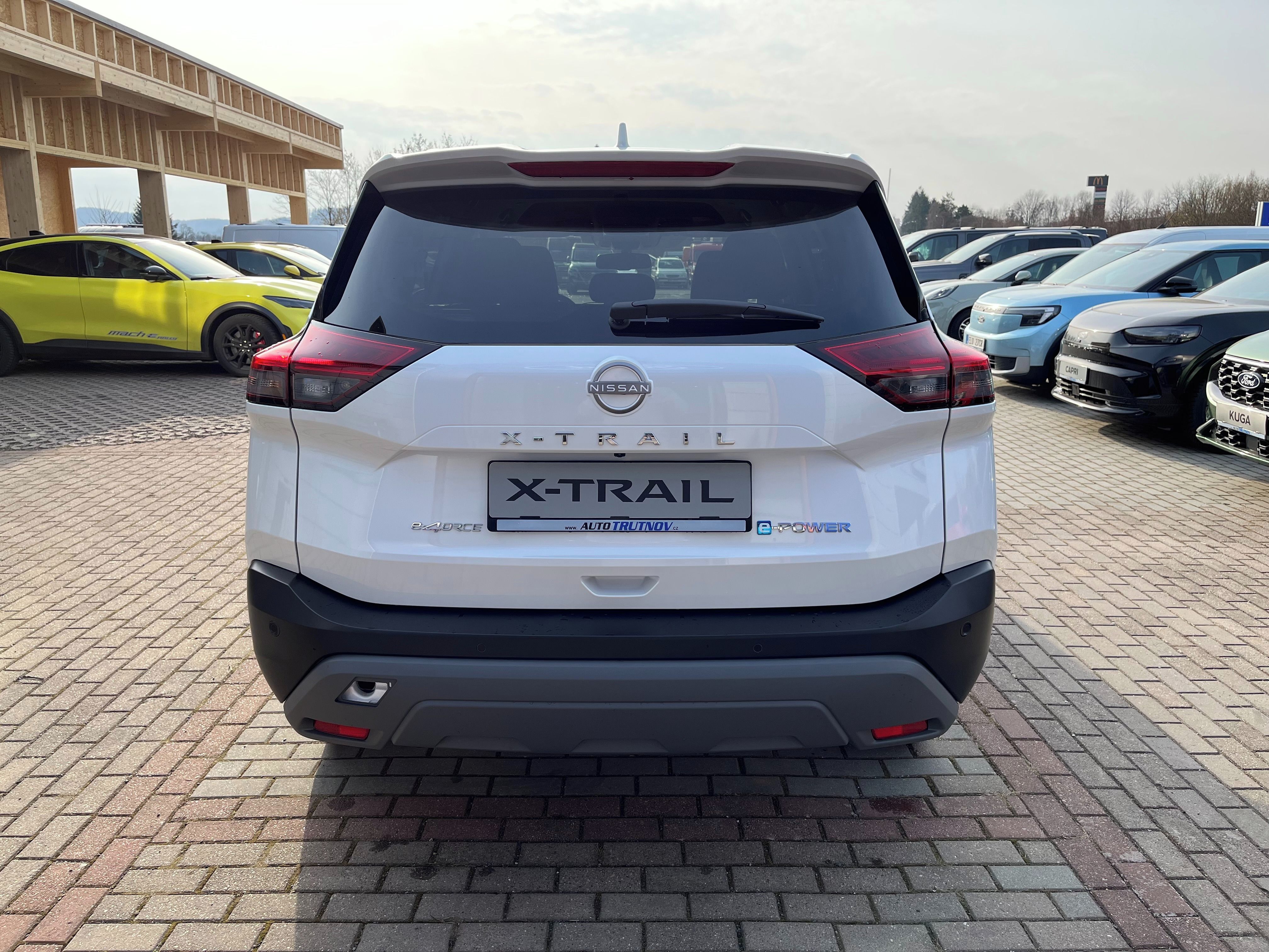 Nissan X-Trail, 1.5 e-POWER N-Connecta AWD - fotka 4
