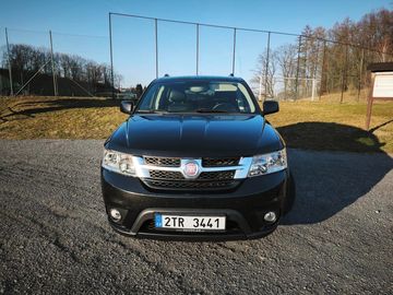 FIAT Freemont 2.0, 6MT, LOUNGE