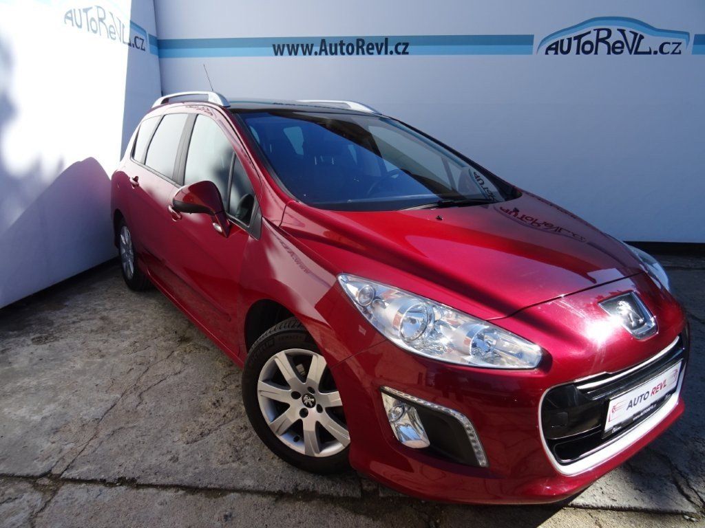 Peugeot 308, 1.6i,88kW,NovéČR,klima