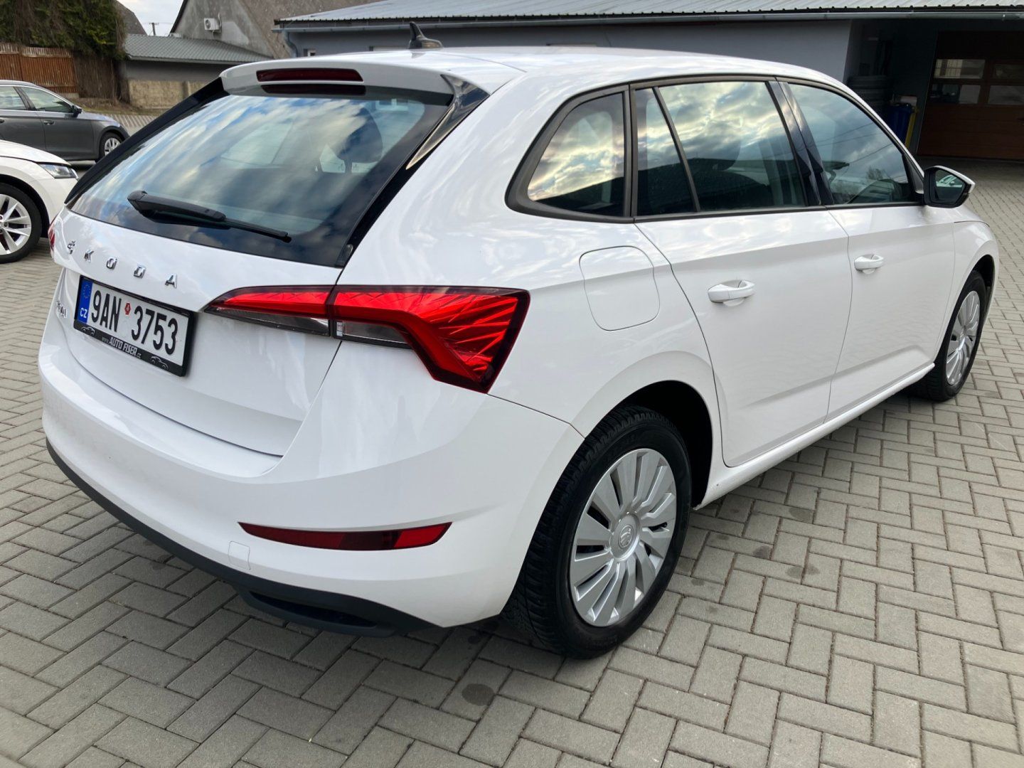 Škoda Scala, 1.0TSI 70kW AMBITION - fotka 4