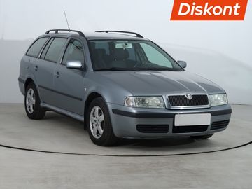 1.6, Tažné, Automatická klima