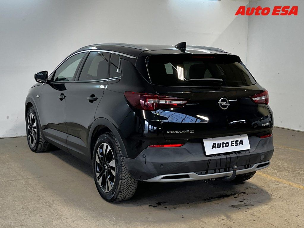 Opel Grandland X, 1.5 CDTI,Innovation,TZ - fotka 6