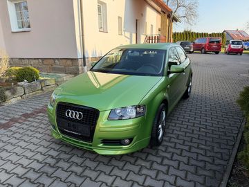 1,6i / 75kw výhř sedadel klima