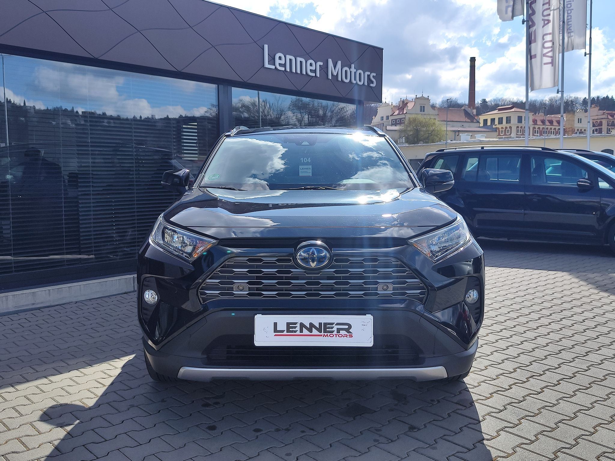 Toyota Rav4, 2.5 HEV/163kW Comort AT - fotka 2