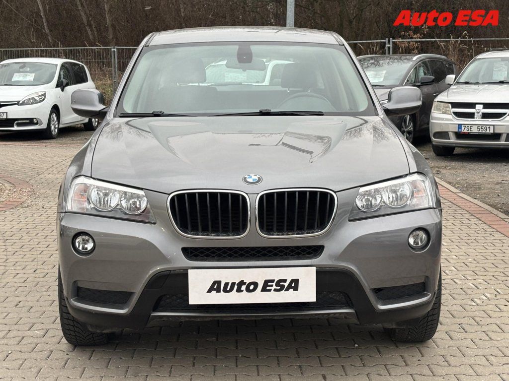 BMW X3, 2.0D xDrive20d,+ALU - fotka 2