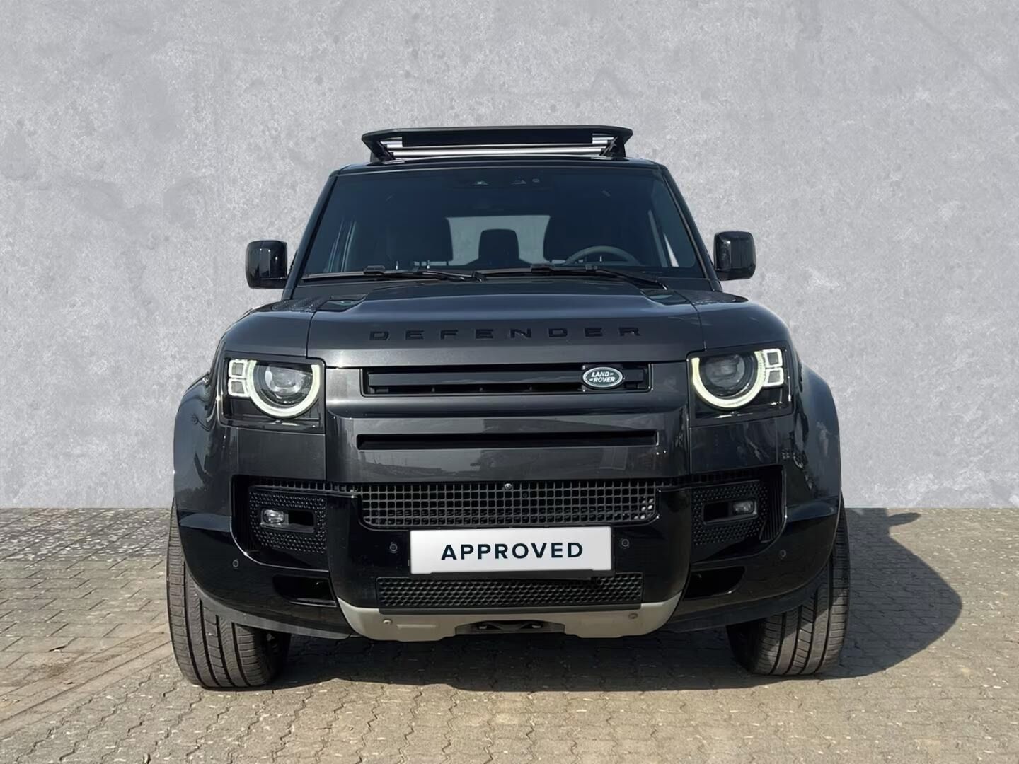 Land Rover Defender, 90 P525 V8*360° kamera*Kůže* - fotka 3