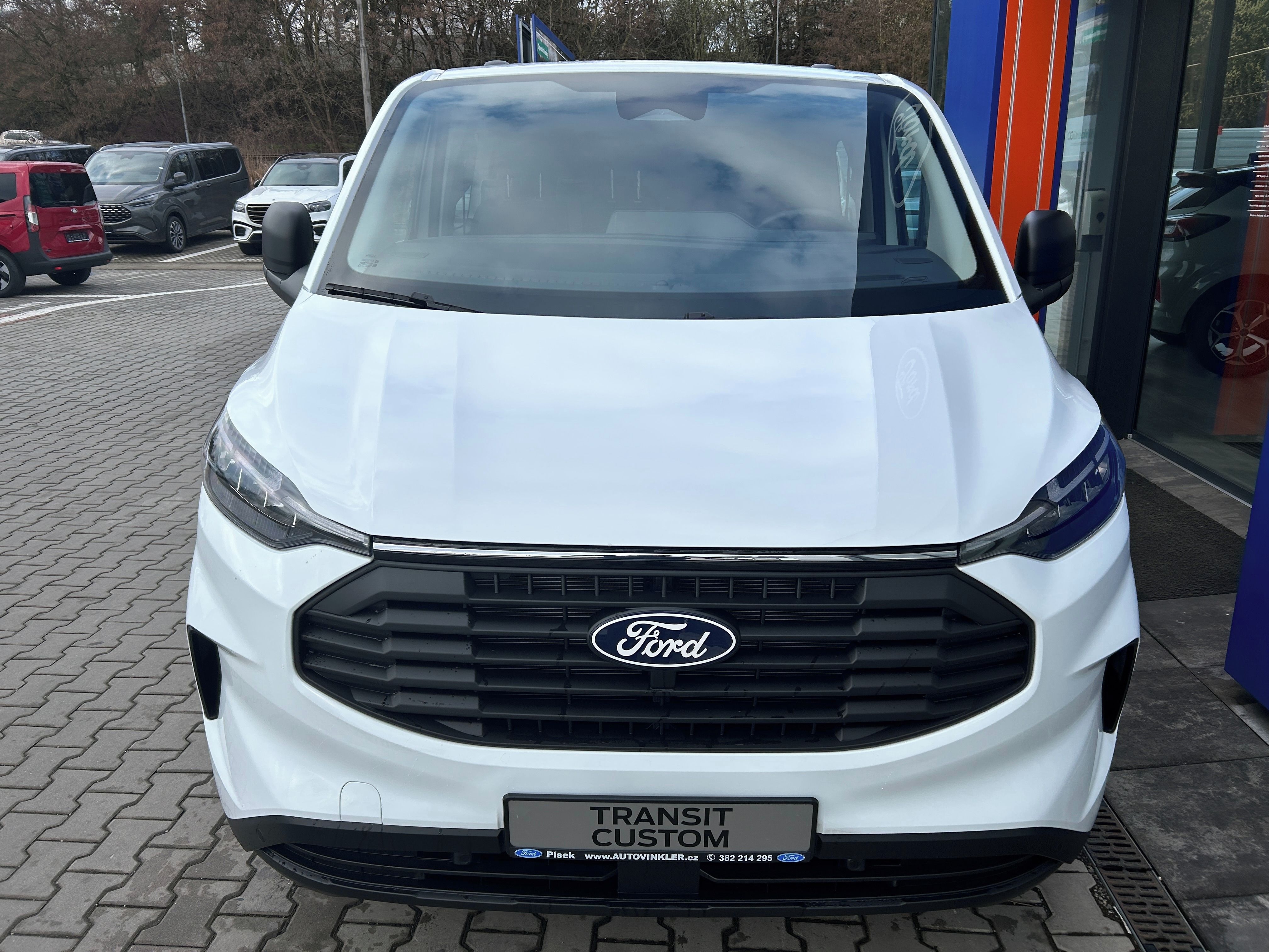 Ford Transit Custom, 2.0EcoBlue DCiV 100kW Trend L2 - fotka 2