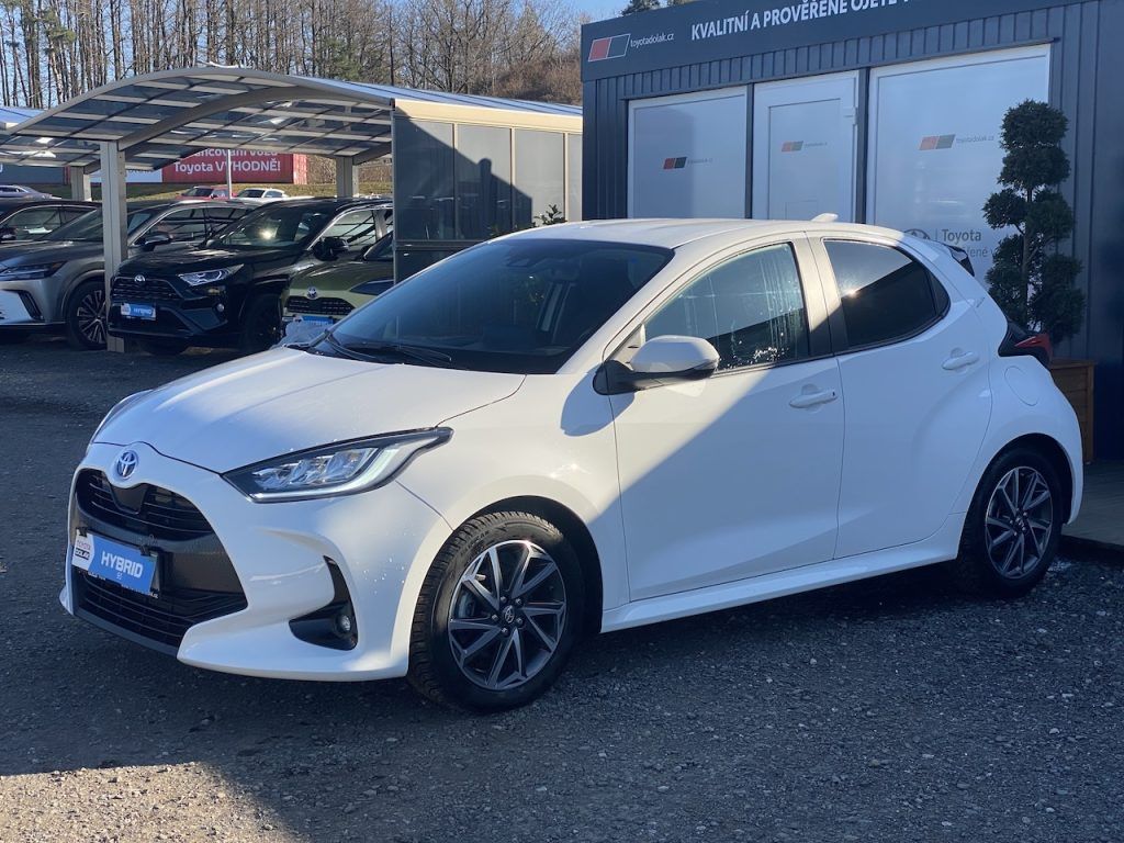 Toyota Yaris, 1.5HSD, ČR-1m, Style Tech - fotka 3
