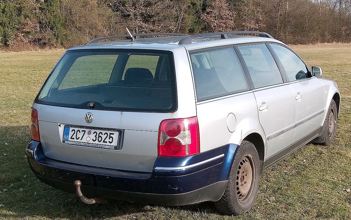 Volkswagen Passat Variant - fotka 3