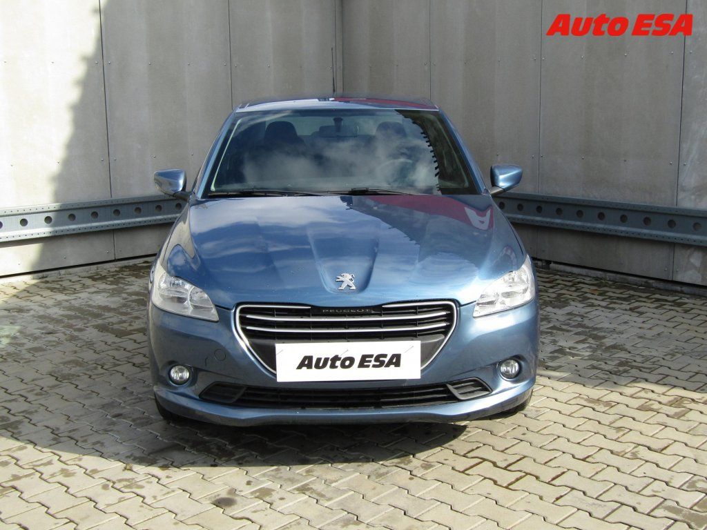 Peugeot 301, 1.2 i,ČR,AC,el. výbava - fotka 2