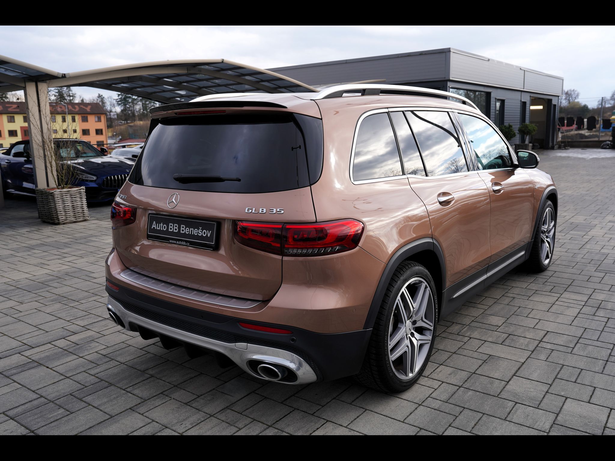 Mercedes-Benz GLB, GLB 35 AMG 4Matic/310 PS/ČR - fotka 6