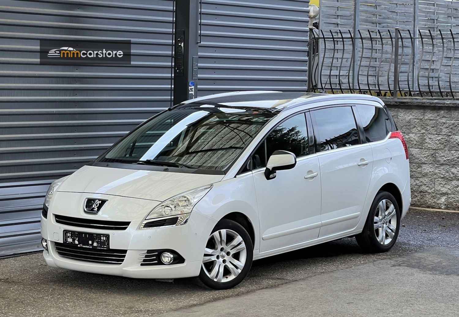 Peugeot 5008, 2.0 HDi, HEAD-UP, PANO, NAVI