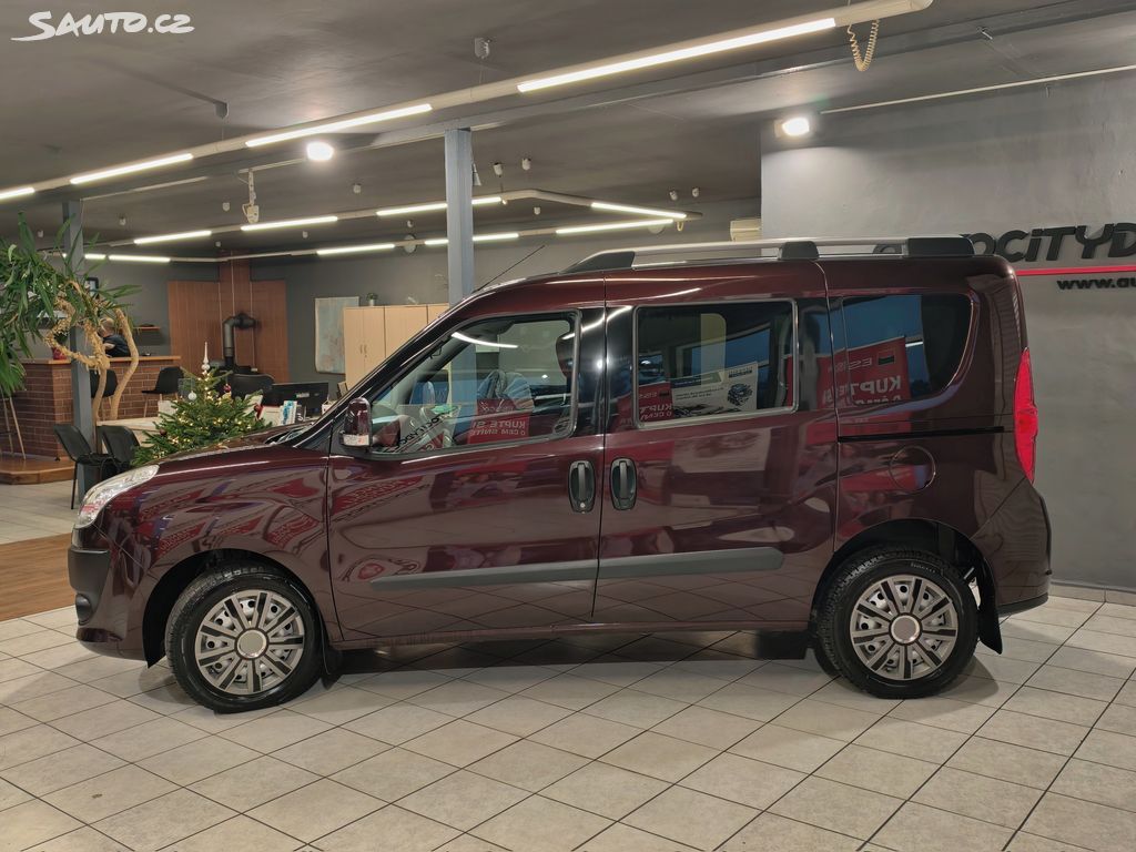 Fiat Dobló, 2.0MJT 99kW KLIMA VÝHŘEVY, PDC - fotka 4