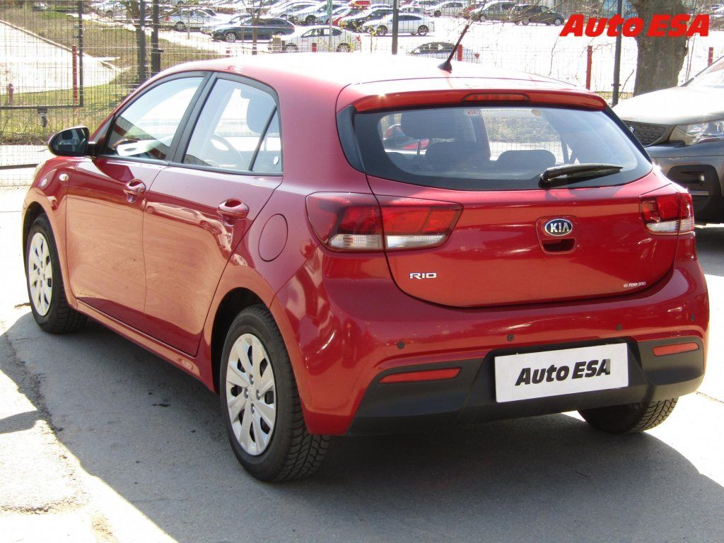 Kia Rio, 1.2i,ČR - fotka 6