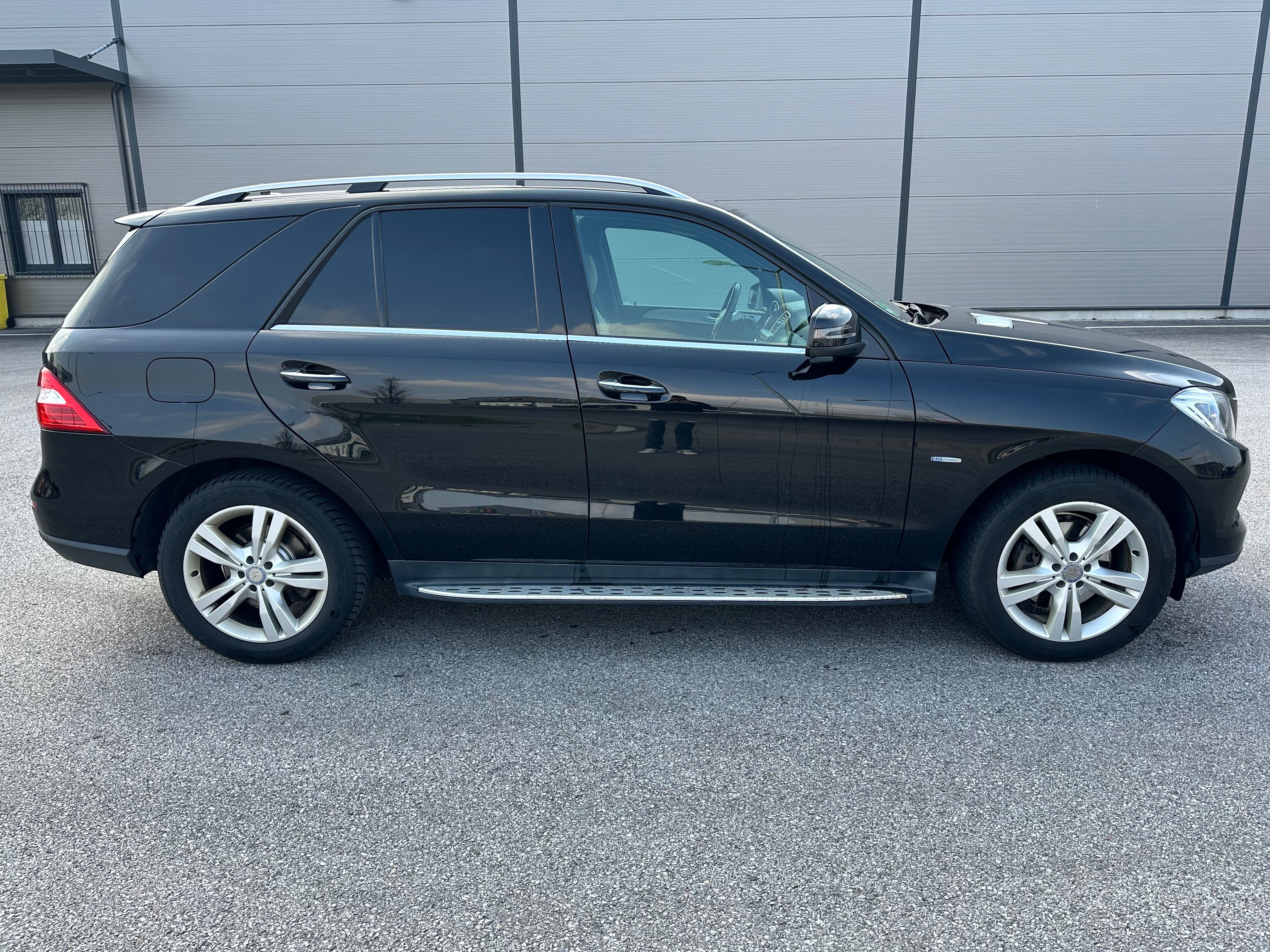 Mercedes-Benz ML, 350CDI 190kW CZ Tažné 3,5 tuny - fotka 6