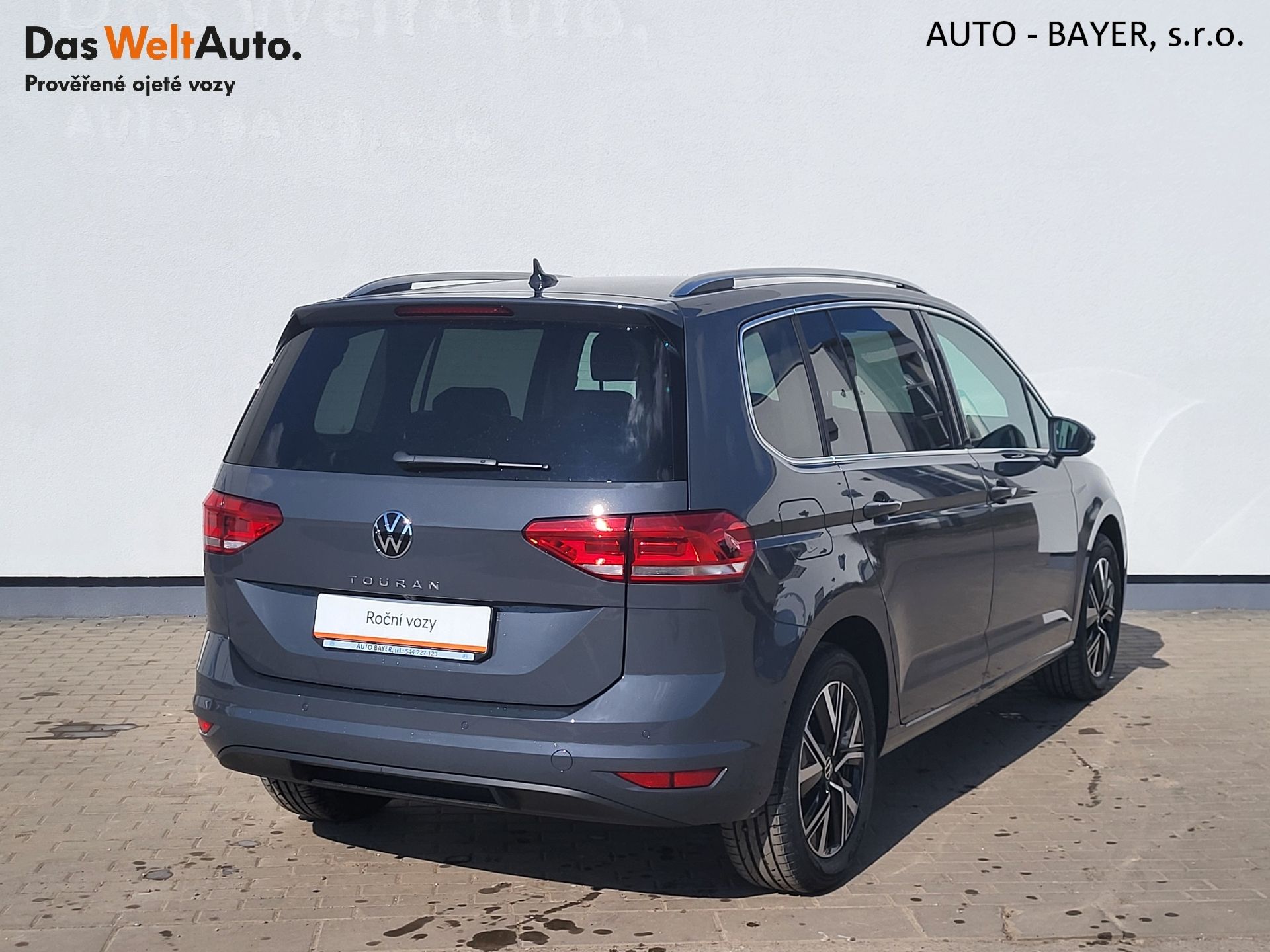 Volkswagen Touran, Touran People 1,5 TSI - fotka 2