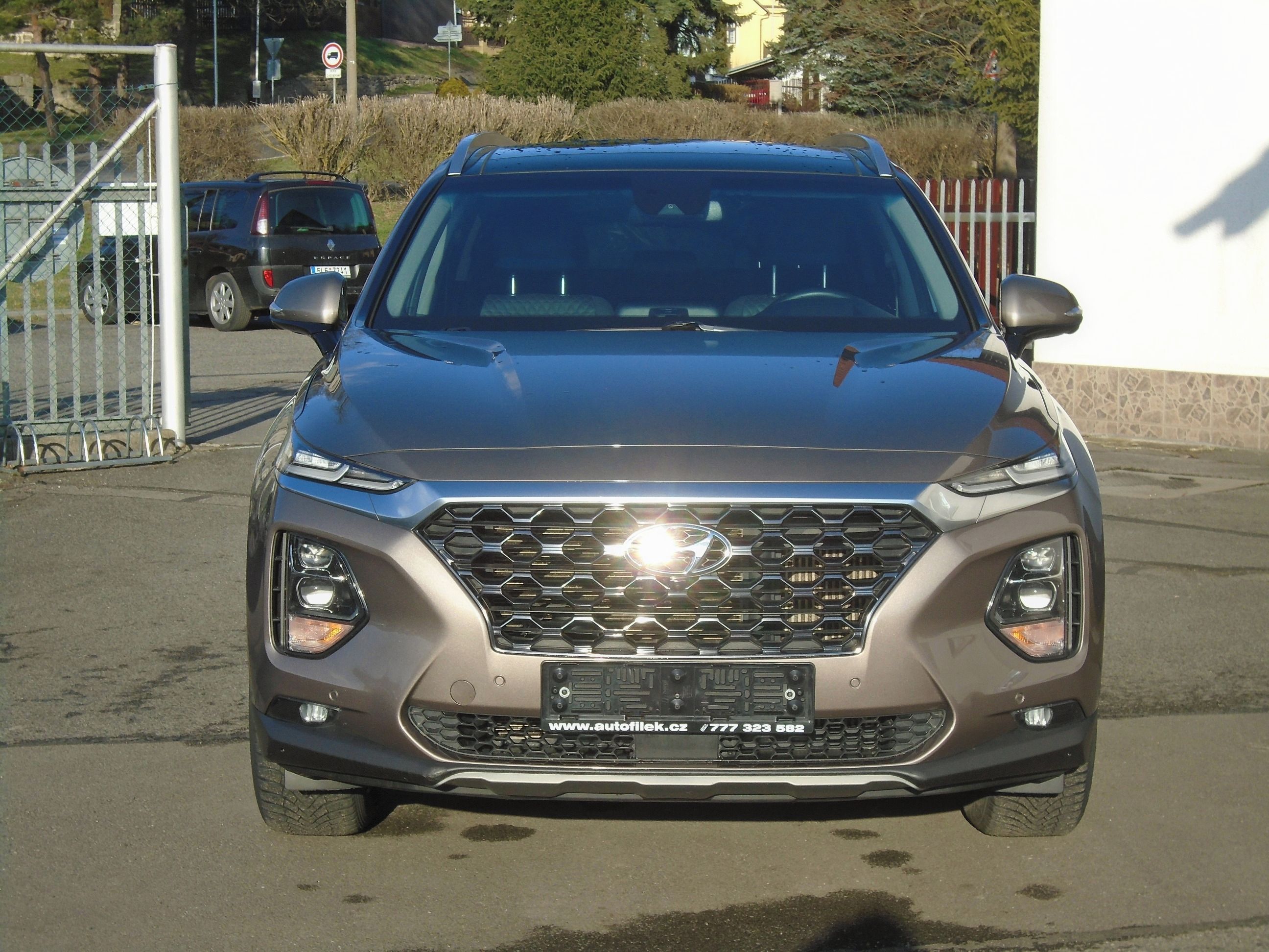 Hyundai Santa Fe, 2.2CRDi 4x4 1.maj  ČR - fotka 3