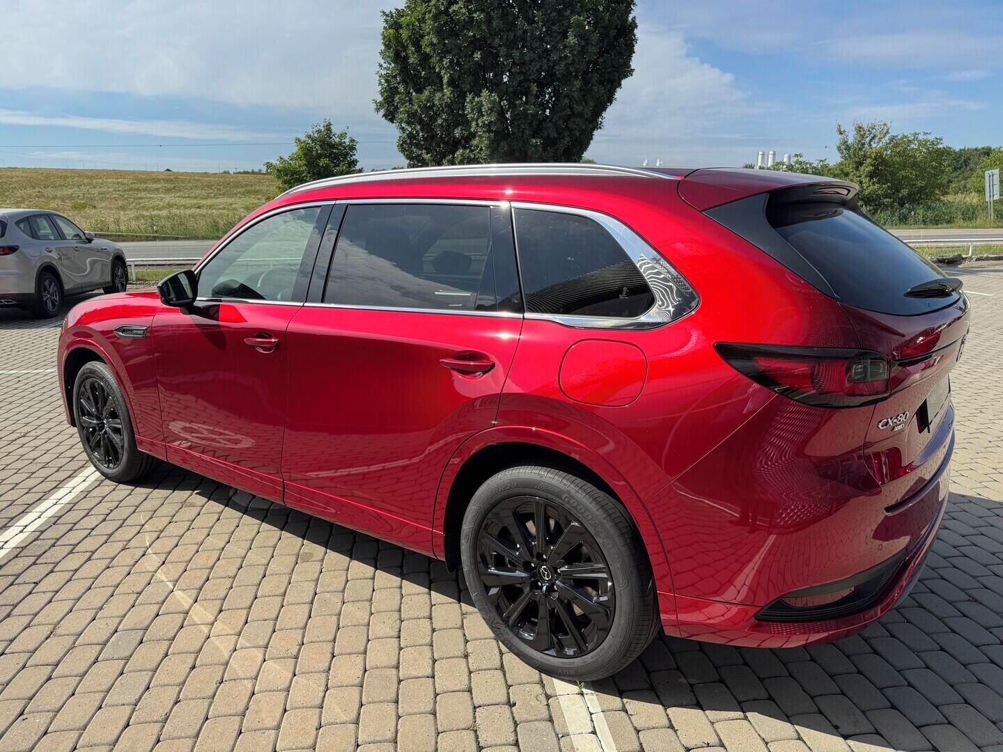 Mazda CX-80, AWD Homura Plus 2.5L e-Skyacti - fotka 6