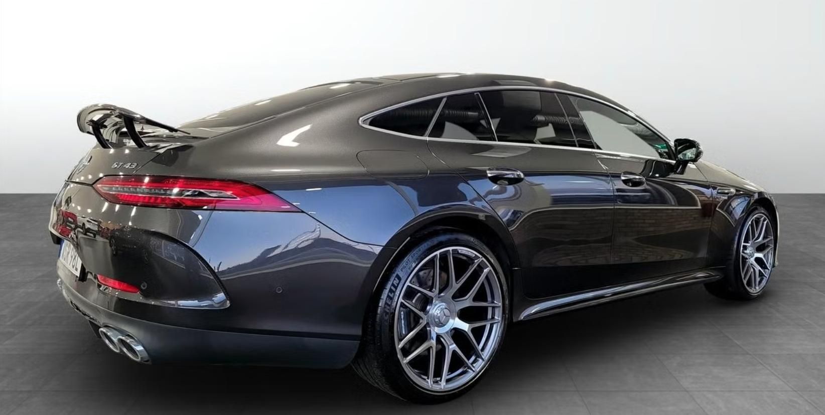 Mercedes-Benz AMG GT, 43 4M Matrix Tažné Ambient - fotka 2