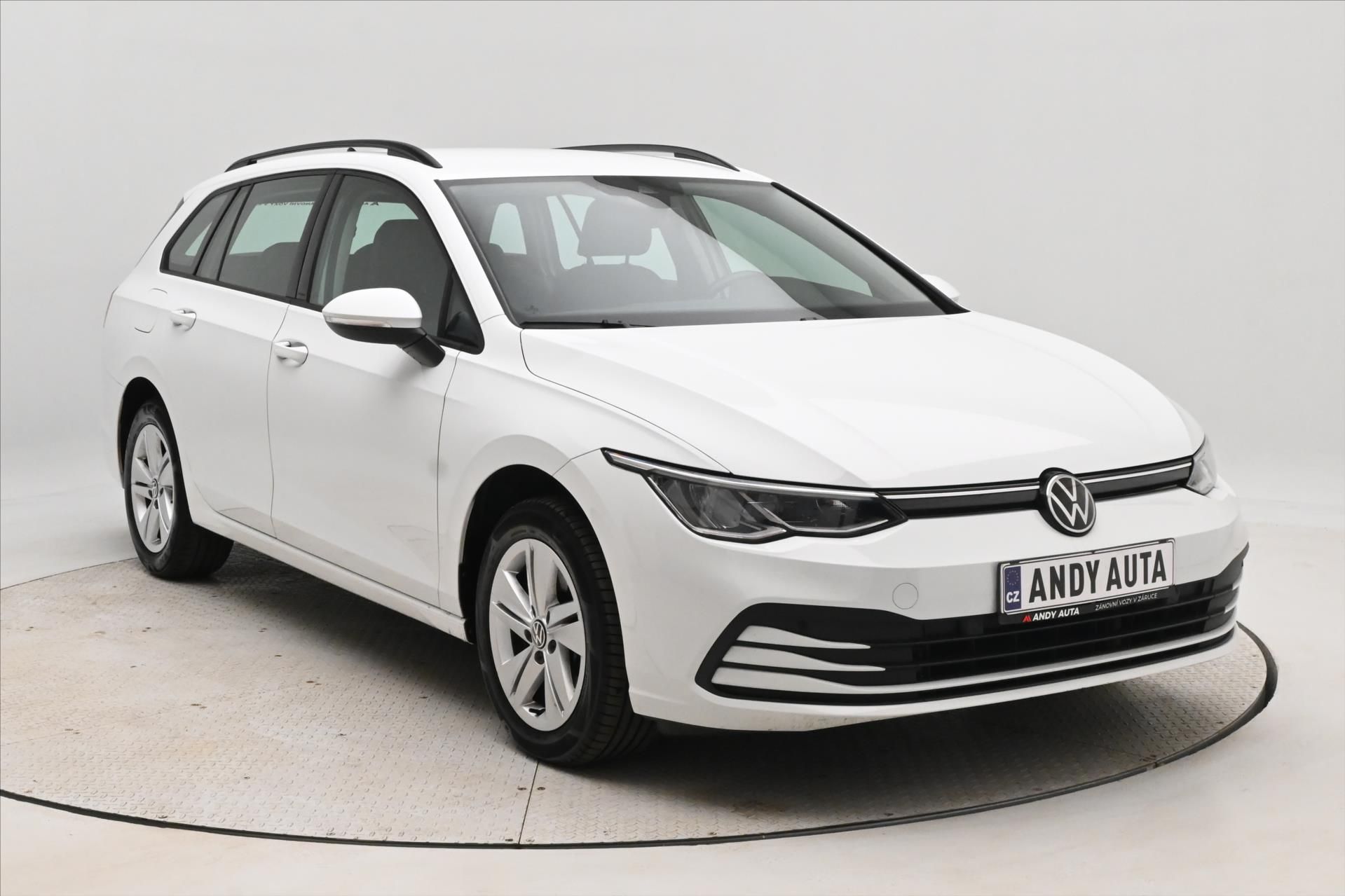Volkswagen Golf, 2,0 TDI 110 kW DSG Life Záruka - fotka 3