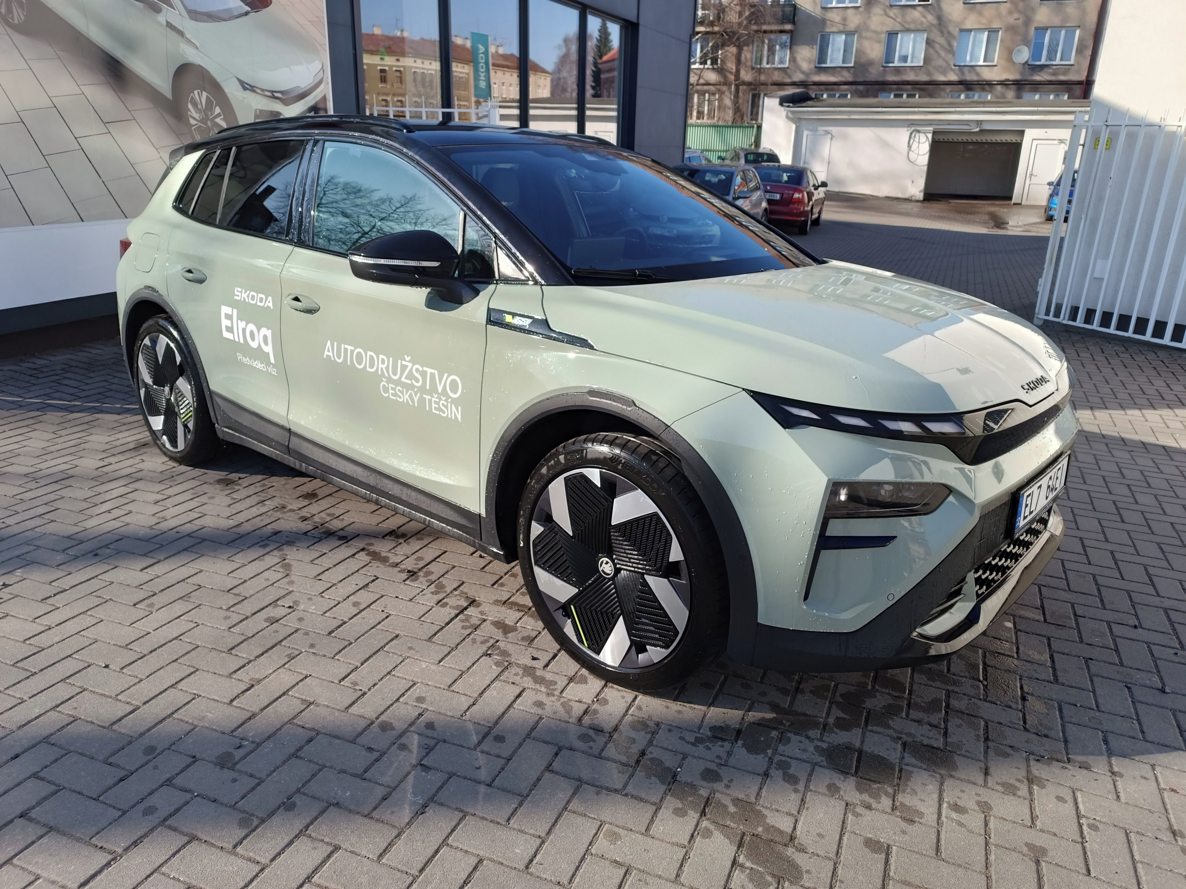 Škoda Elroq, RS 84Kw 250Kw 1° 4x4 - fotka 2