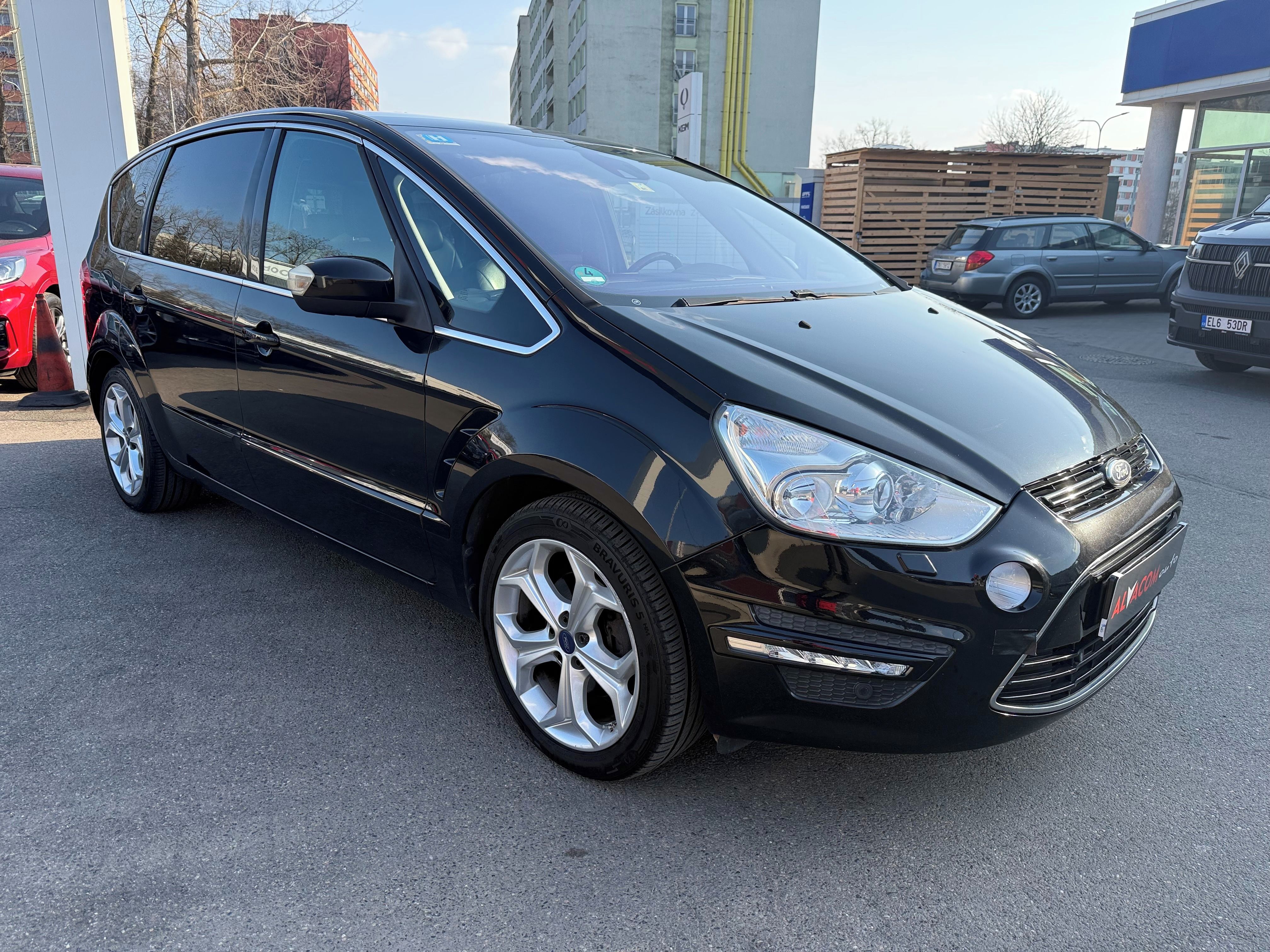 Ford S-MAX, 2,2 TDCI 147kW 7míst - fotka 5