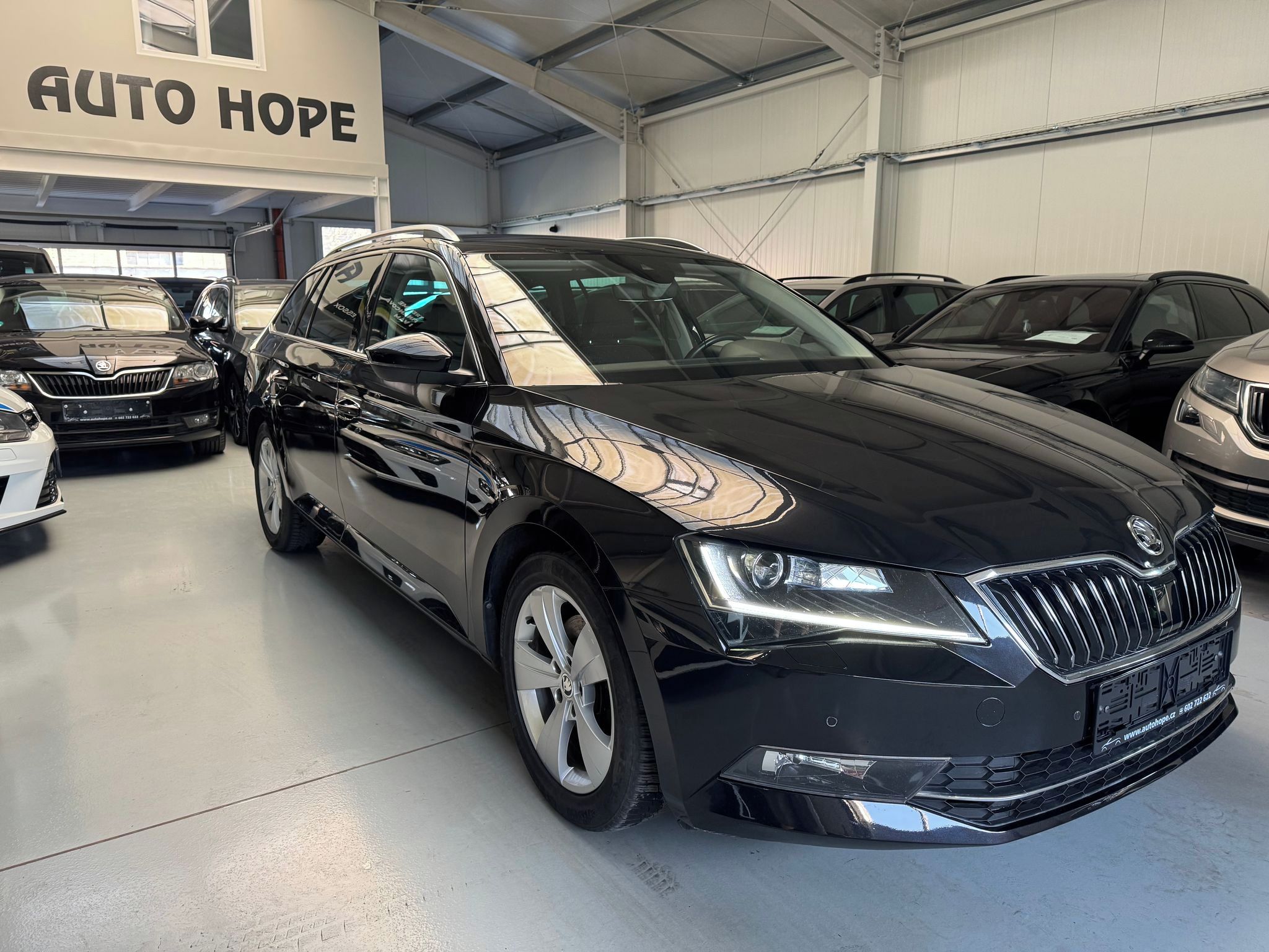 Škoda Superb, combi 2.0 TDI DSG Style