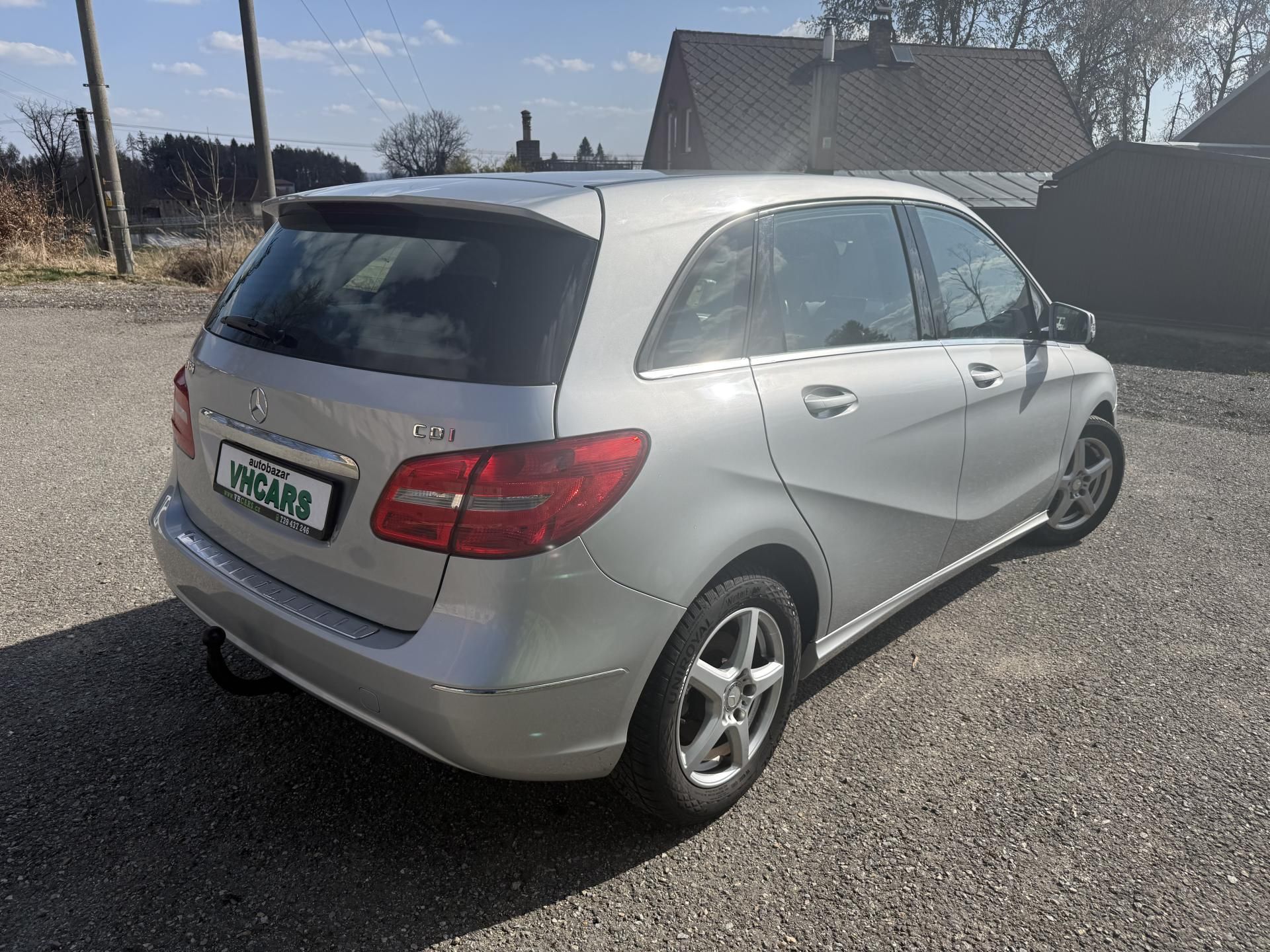 Mercedes-Benz Třídy B, 180CDI TAŽNÉ - fotka 4