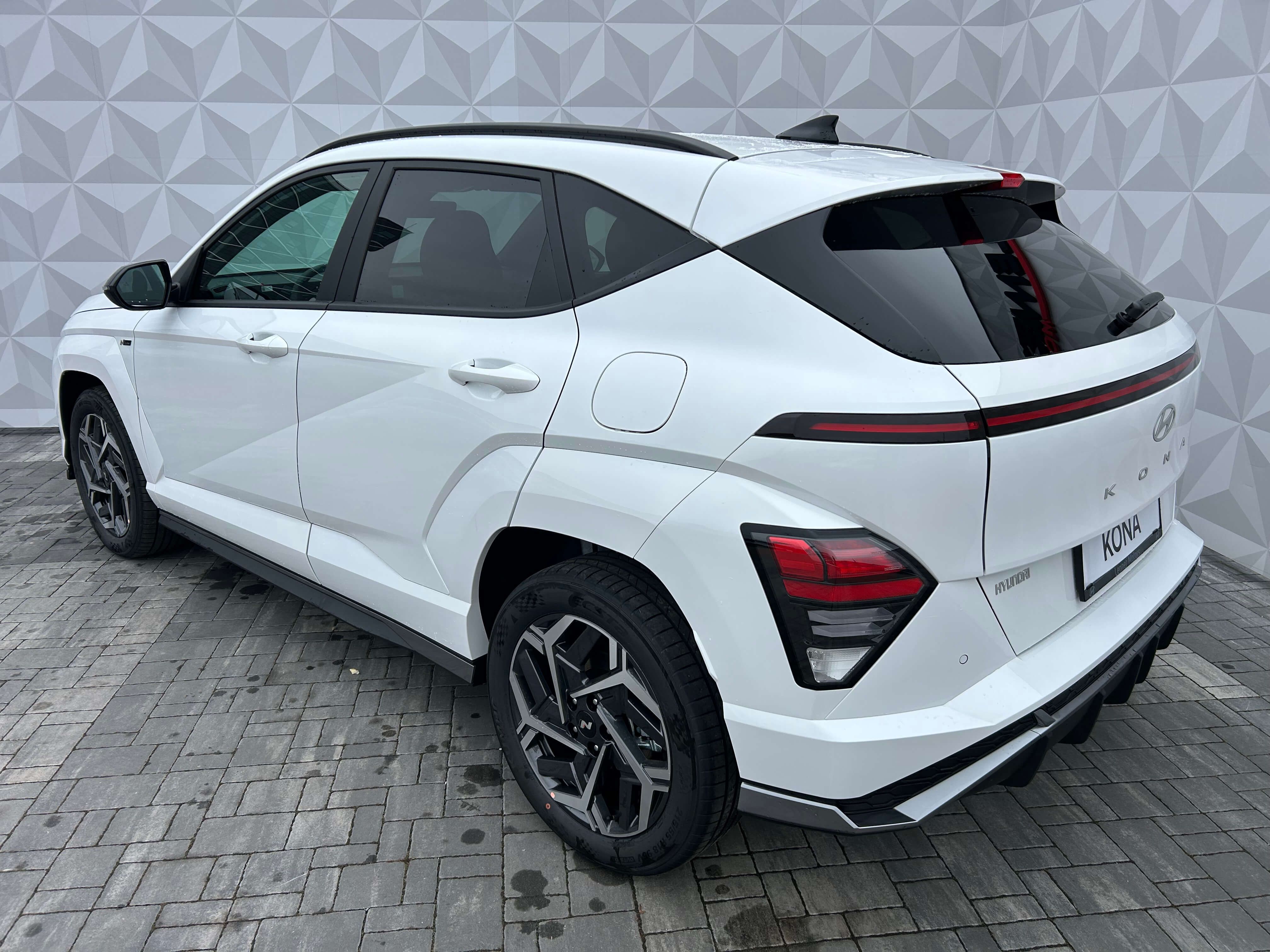 Hyundai Kona, 1.6 GDi HEV N Line Style - fotka 3