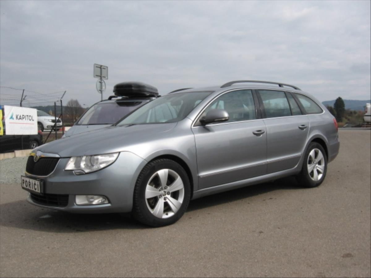 Škoda Superb, 2,0 DSG 125 kW - fotka 2