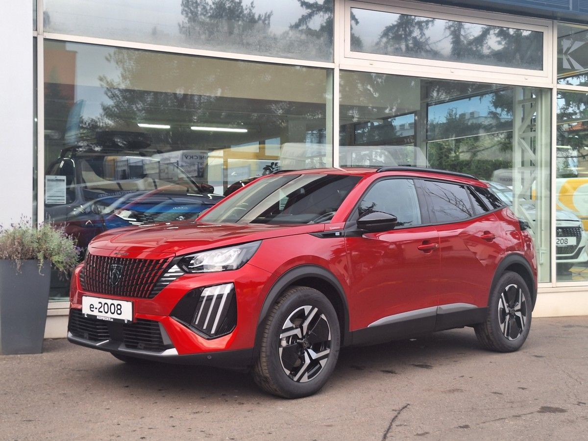 Peugeot 2008, e-ALLURE 115 kW / 156 k (Bater