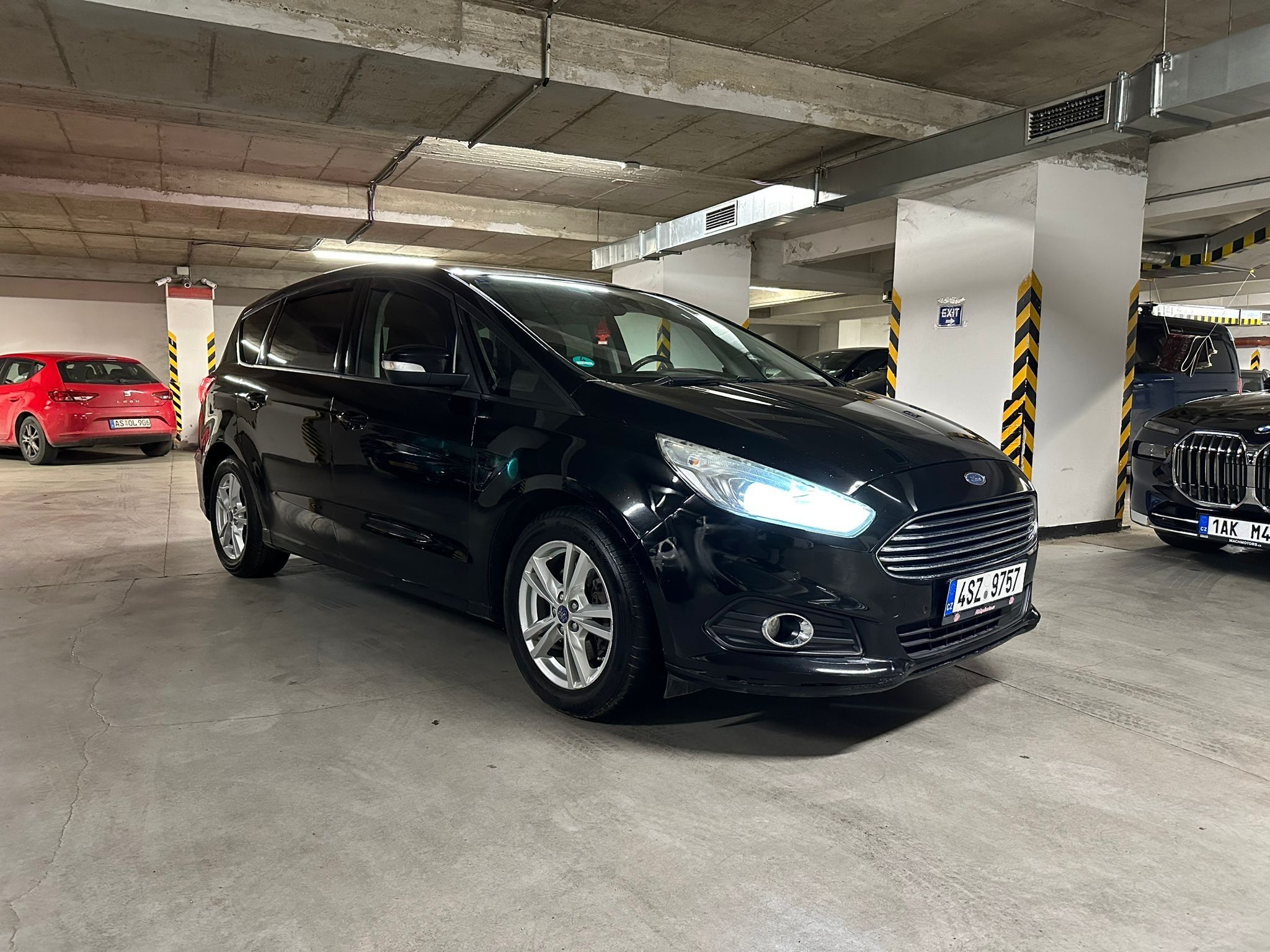 Ford S-MAX, 2.0 DIESEL 110 kw - fotka 5