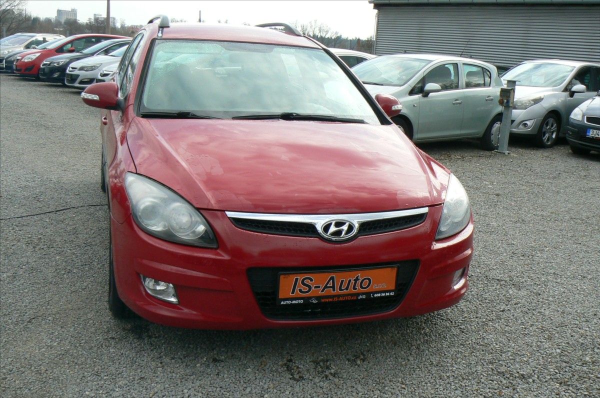 Hyundai i30, 1,6 CVVT  CW - fotka 3