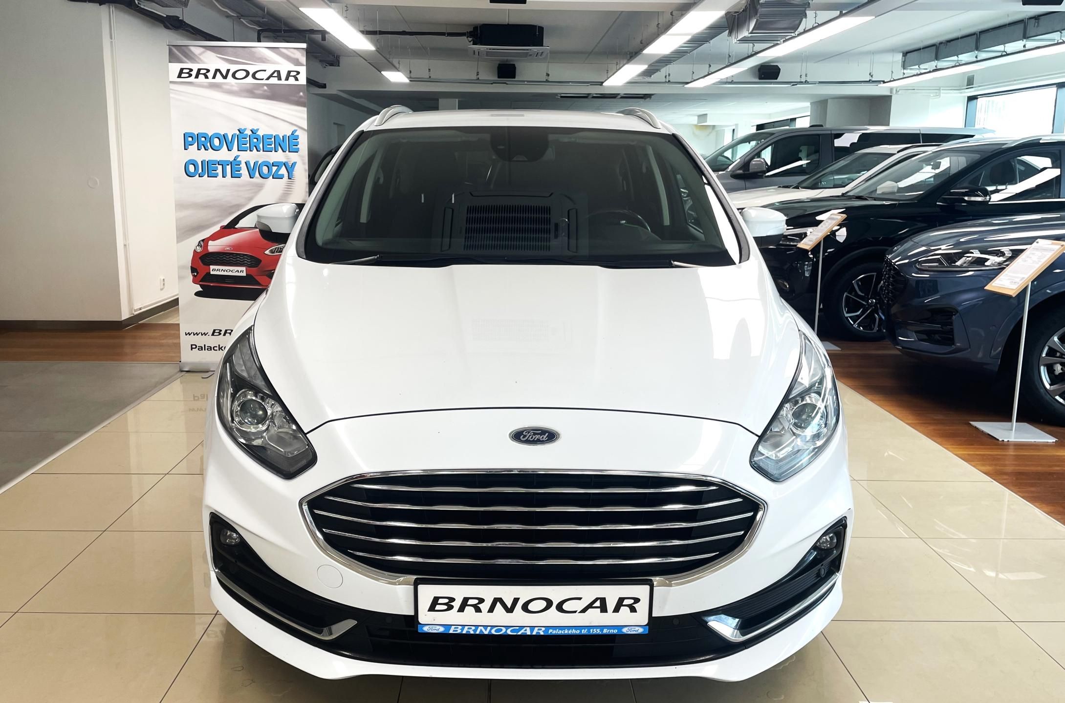 Ford S-MAX, Titanium 2,0D 110kW 7 MÍST, ČR - fotka 2