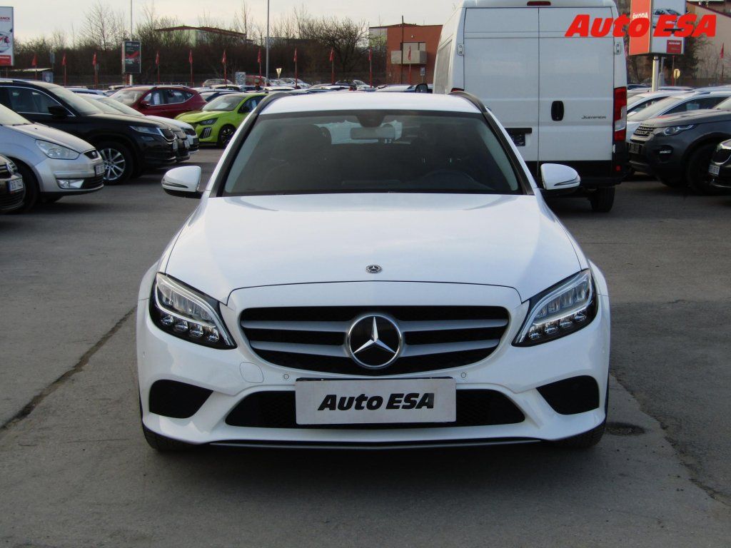 Mercedes-Benz Třídy C, 1.6 d C 200 d,1.maj,ČR,AT - fotka 2