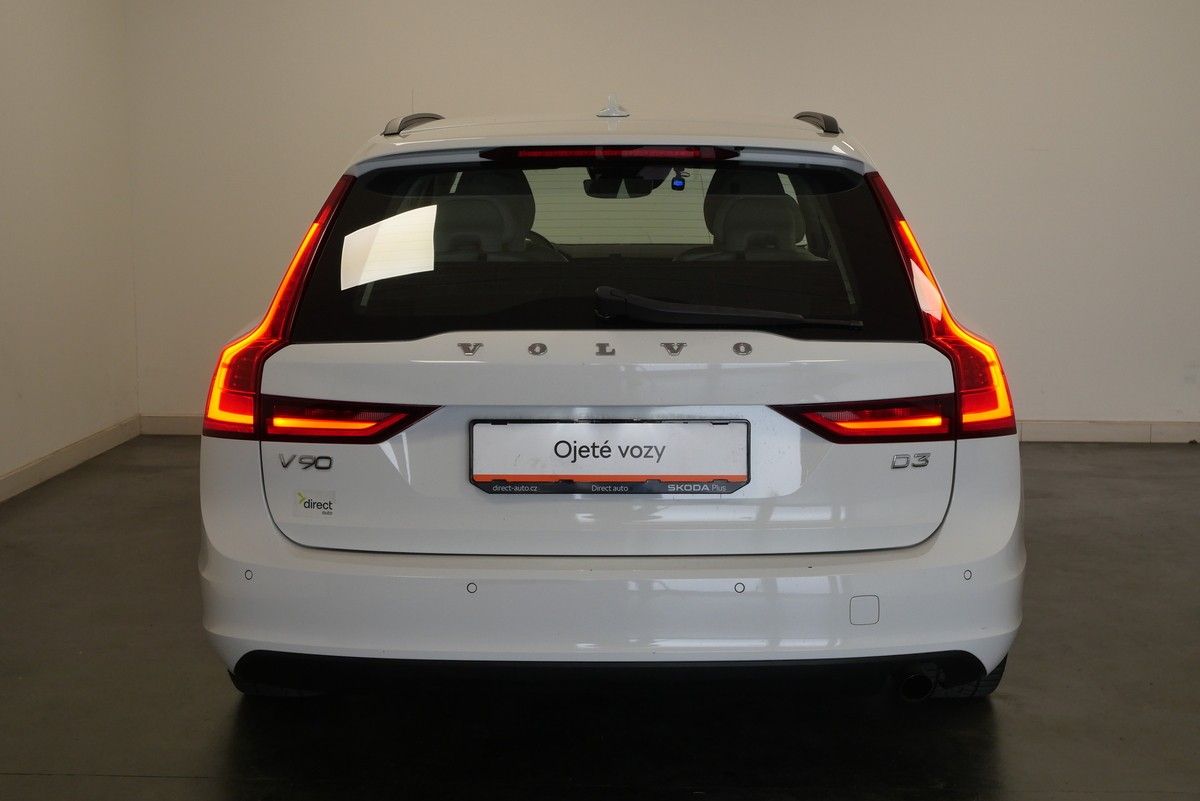 Volvo V90, 2.0 110 kW D3 Drive-E Momentum - fotka 6