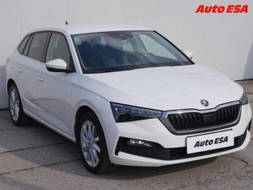 1.6 TDi,ČR,Ambition,LED