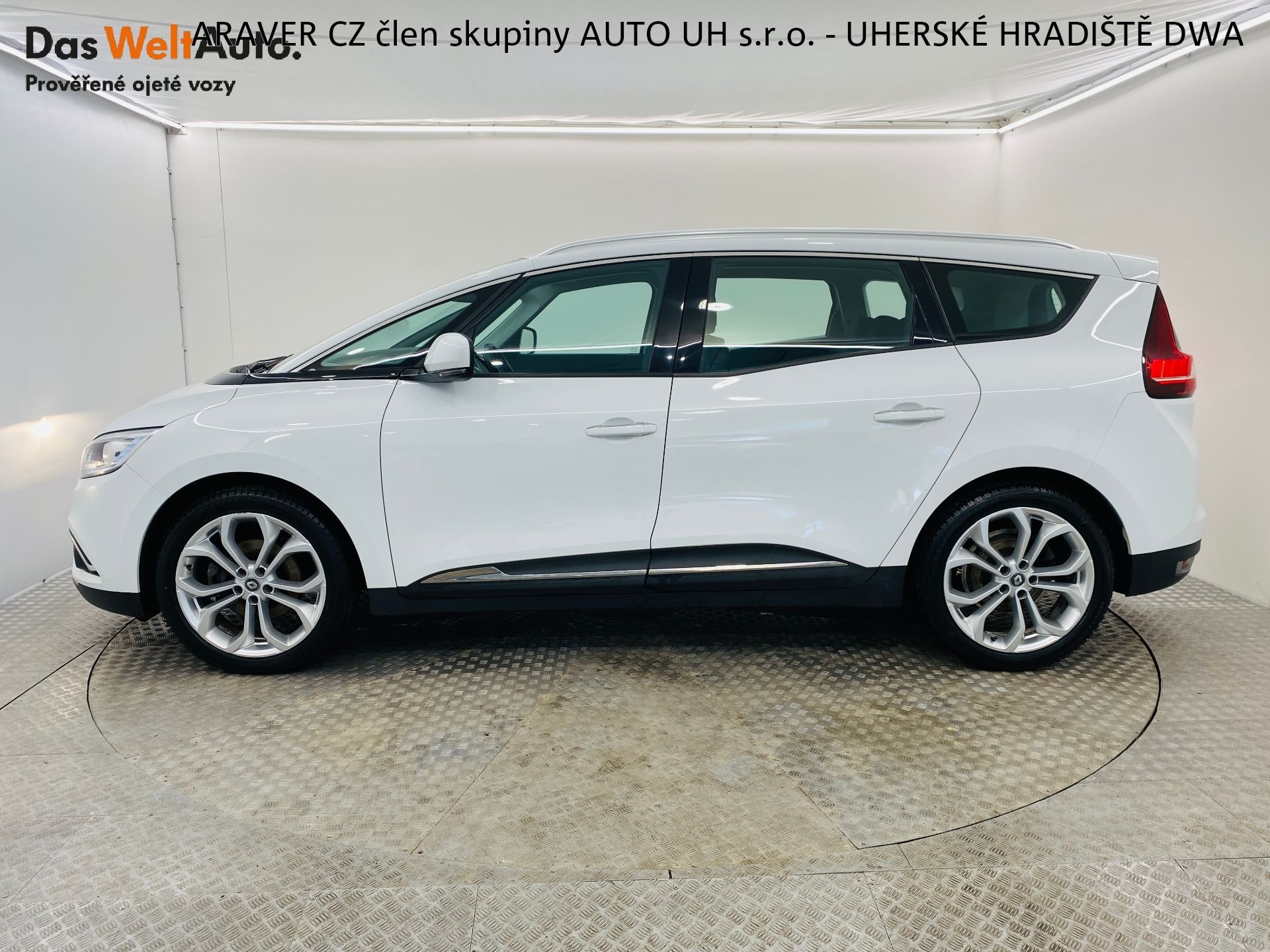 Renault Grand Scénic, 1.2 Tce 97kW Intense - fotka 3