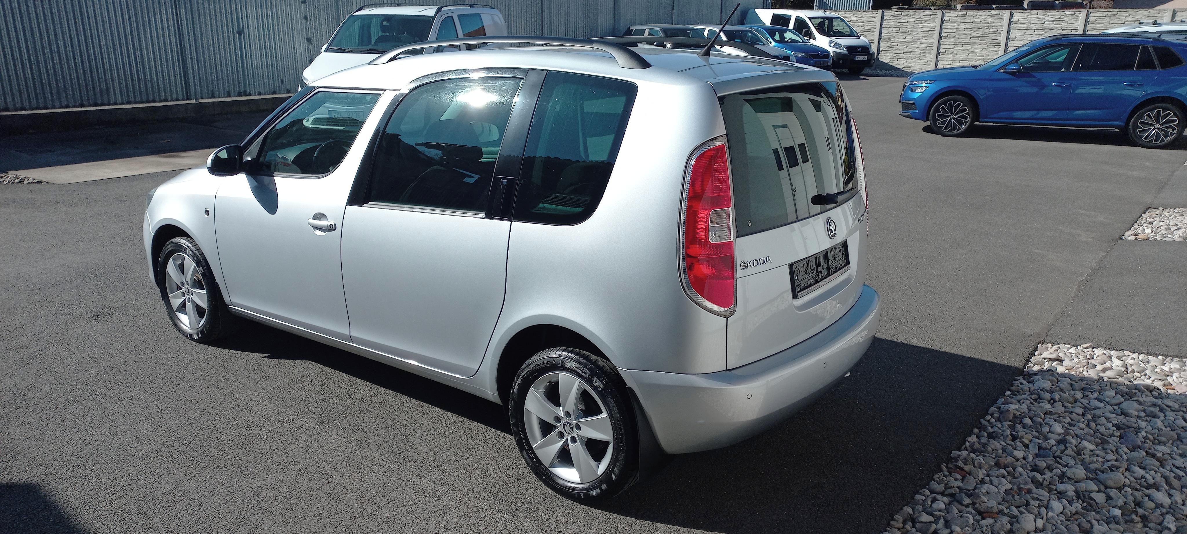 Škoda Roomster, 1.2 Tsi Klima, Parkovací senzo - fotka 5