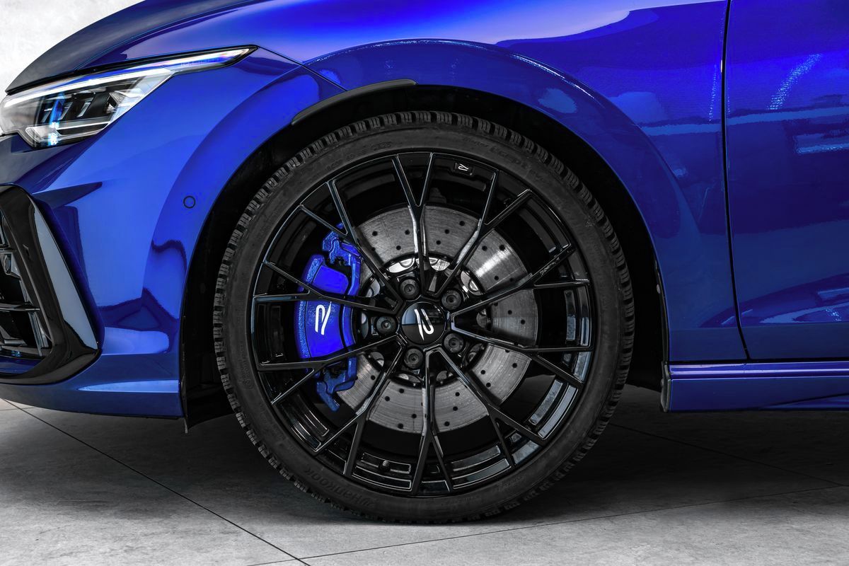 Volkswagen Golf, R 245kW 4M Performane IQ - fotka 2