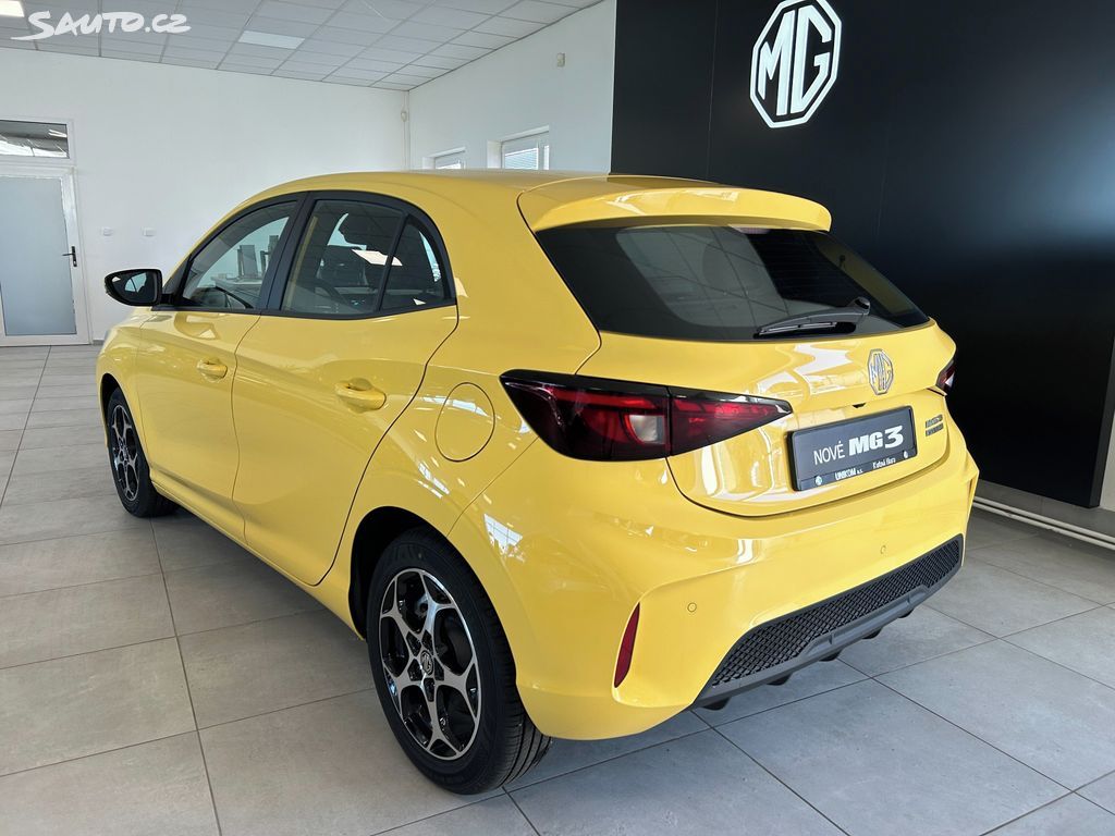 MG MG3, 1,5 HEV Emotion - fotka 4