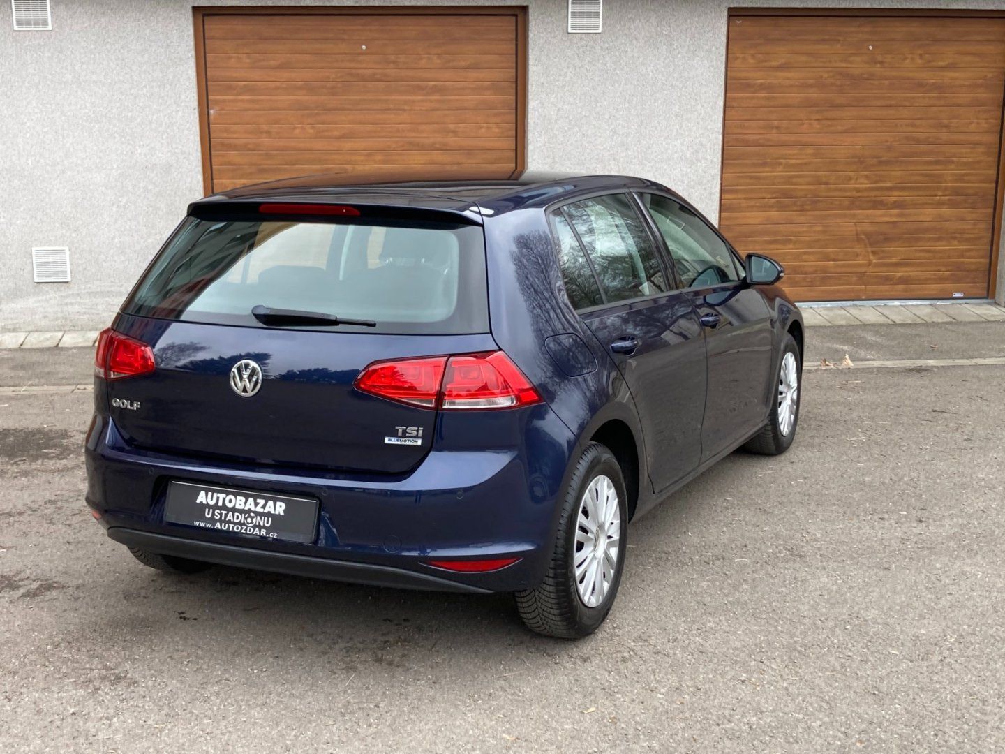 Volkswagen Golf, 1,2 TSI senzory, digi klima, - fotka 3