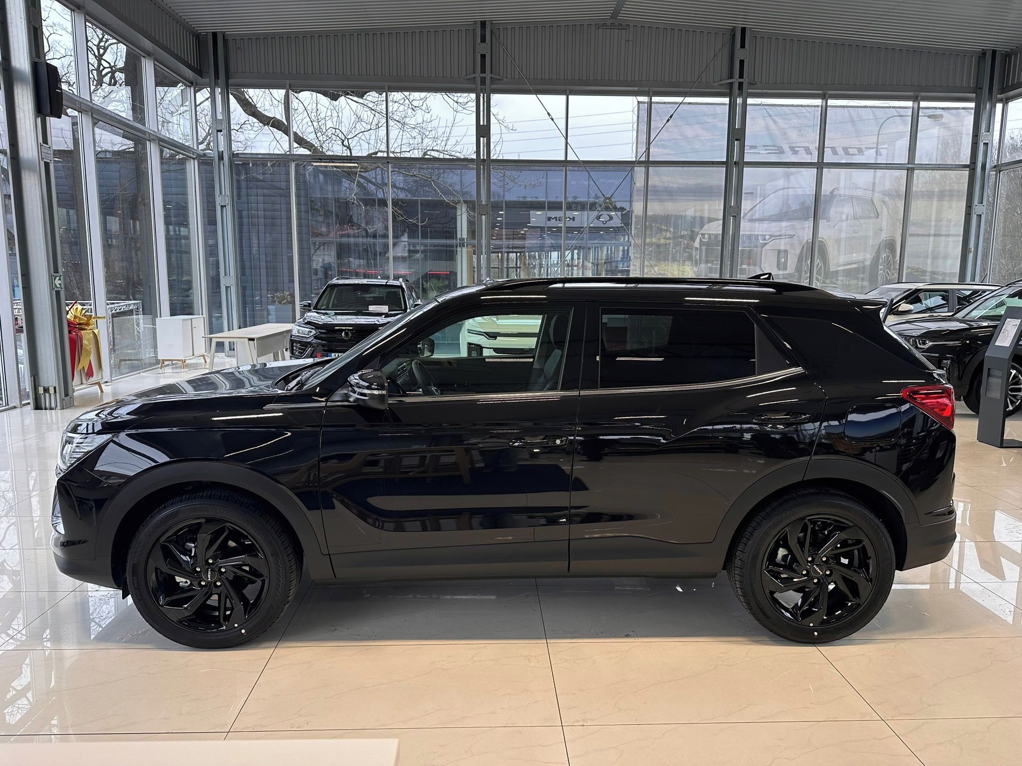 KGM Korando, PREMIUM 1.5 GDI-T - fotka 4