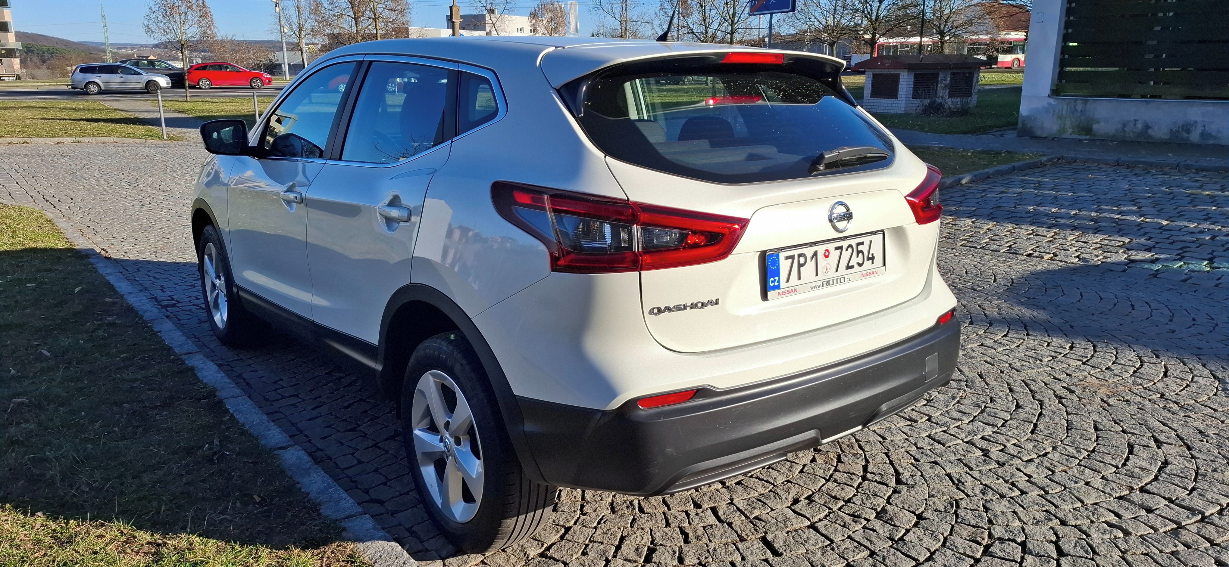 Nissan Qashqai, 1.2 DIG-T, 1 majitel, CZ - fotka 4