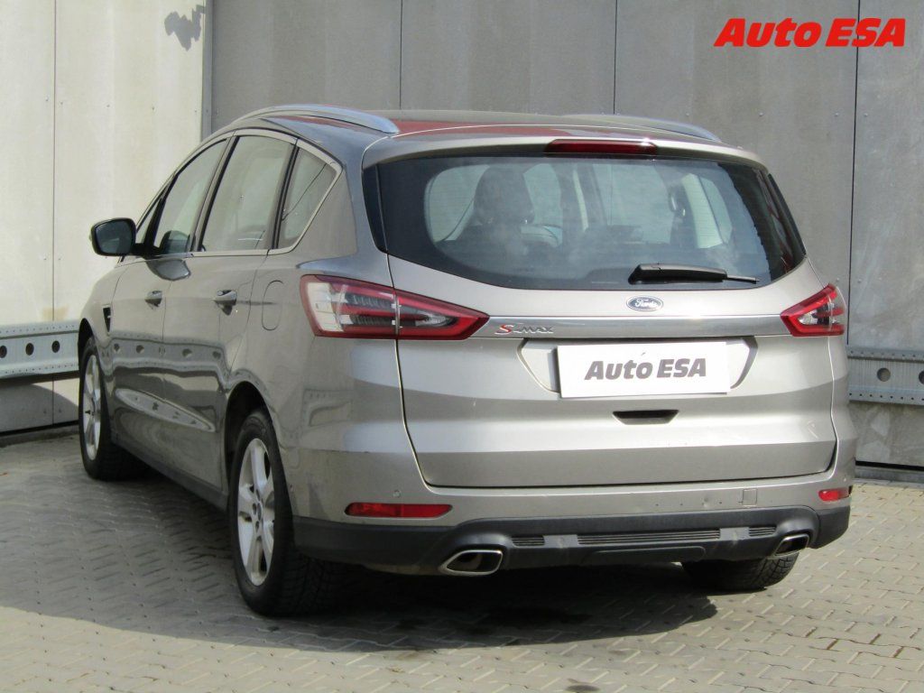 Ford S-MAX, 2.0 TDCi 4x4,7míst,AT - fotka 6
