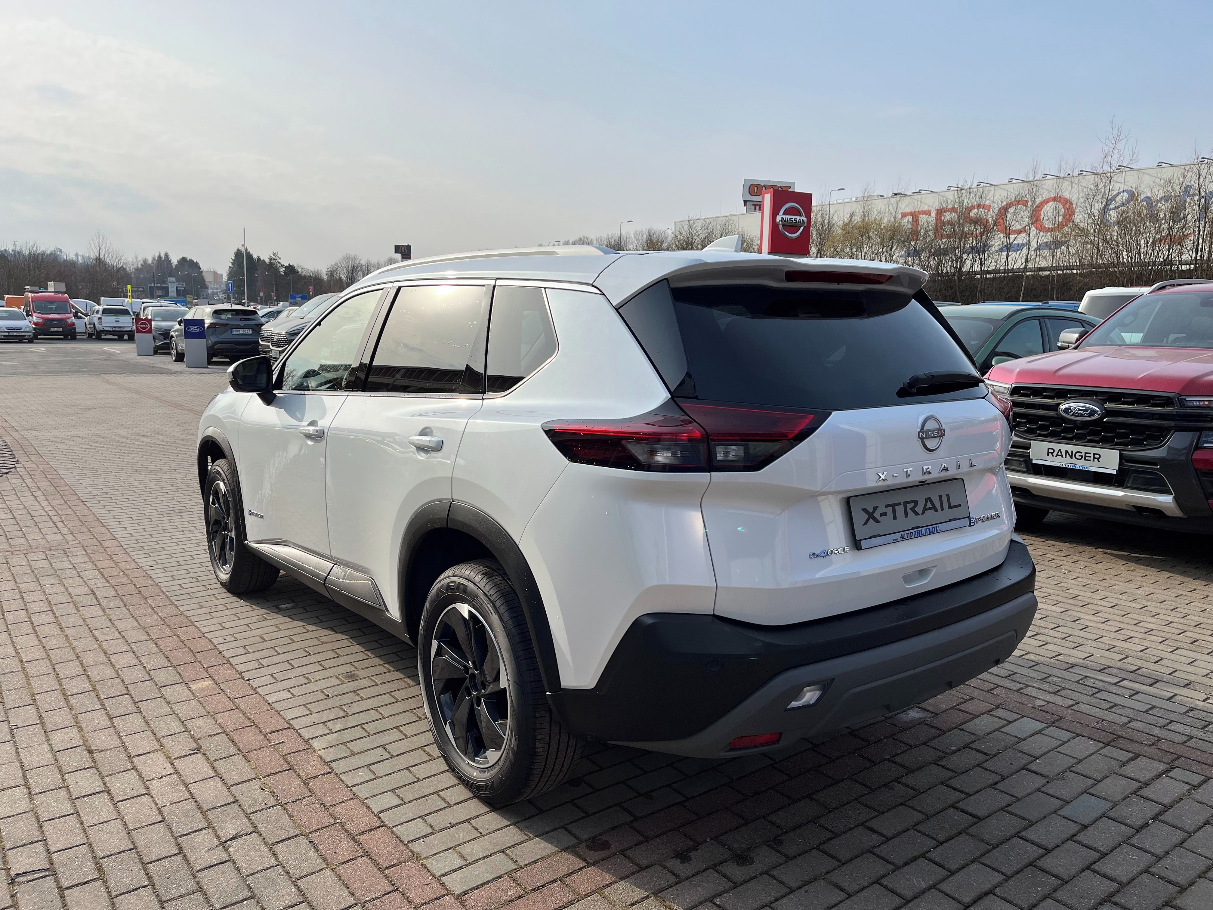 Nissan X-Trail, 1.5 e-POWER N-Connecta AWD - fotka 3